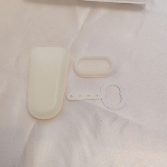 Vintage Tupperware Popsicle Molds - Picture 2 of 3